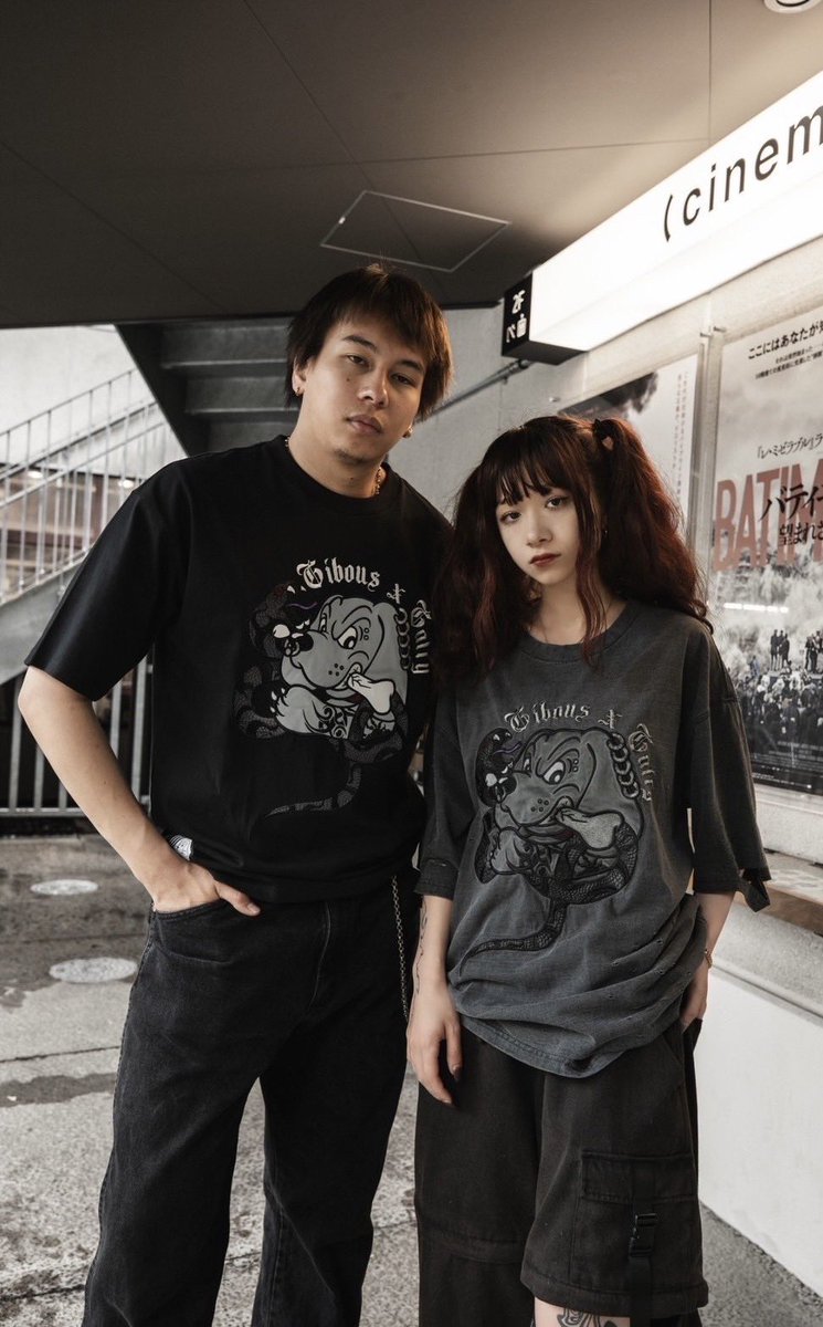 販売開始です︎♛︎