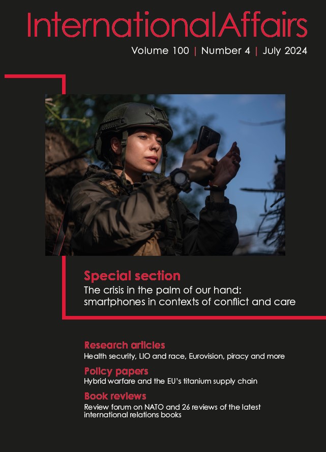🗣️Will donation apps revolutionize aid?

The short answer is NO‼️ The long answer is found in <a href="/BrandAid_World/">Lisa Ann Richey</a> and my article in the <a href="/IAJournal_CH/">International Affairs</a> Special Section 'The crisis in the palm of our hand' - just in time to be added to your summer reading list☀️

More info below⬇️