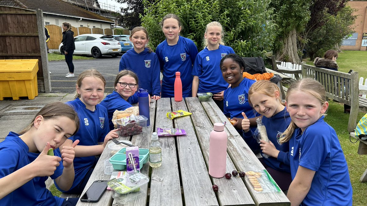 A well earned lunch break after winning 2 out of the first 3 games!🏏🙌