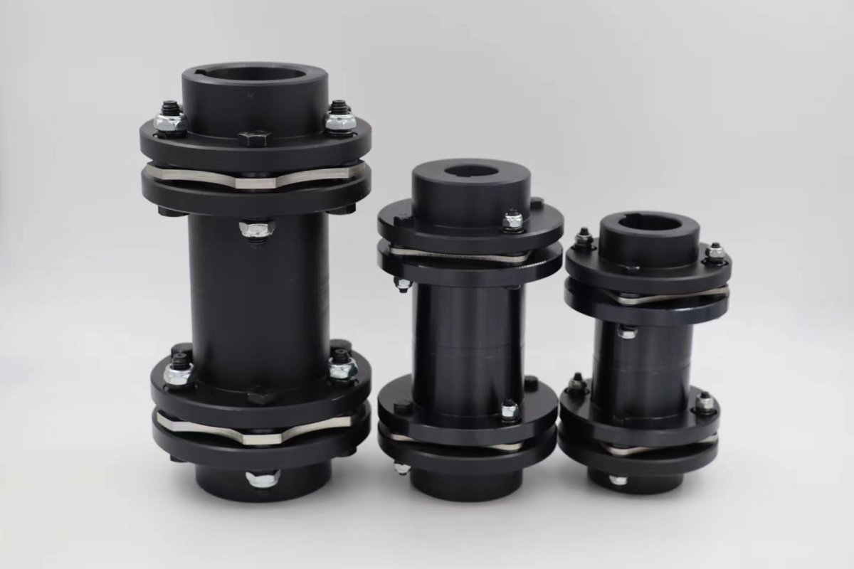 BinhaoTransmiss's tweet photo. Check out our latest products: ML plum coupling, NL gear coupling, XL star coupling, GIICL drum gear coupling, bell-shaped casing, plum pad. 🔧💡 #engineering #couplings #industrialproducts #Chinafactory https://t.co/oe4cBOtL1G