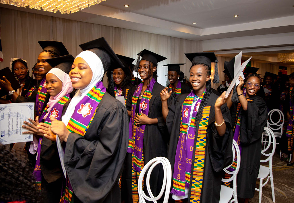 🎓✨ Throwback to amazing moments during graduation! Our graduates are ready and eager to conquer the world. Here's to Amaryllis - "Go confidently in the direction of your dreams. Live the life you have imagined." – Henry David Thoreau🌟📸
#InsideASA #ClassOf2024 #Graduation #TBT