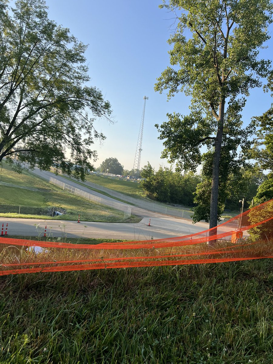 jaylab2020's tweet image. Ready for @HardyMusic to roll down that hill so we can knock the top off this party at @countryconcert #letsgoooo