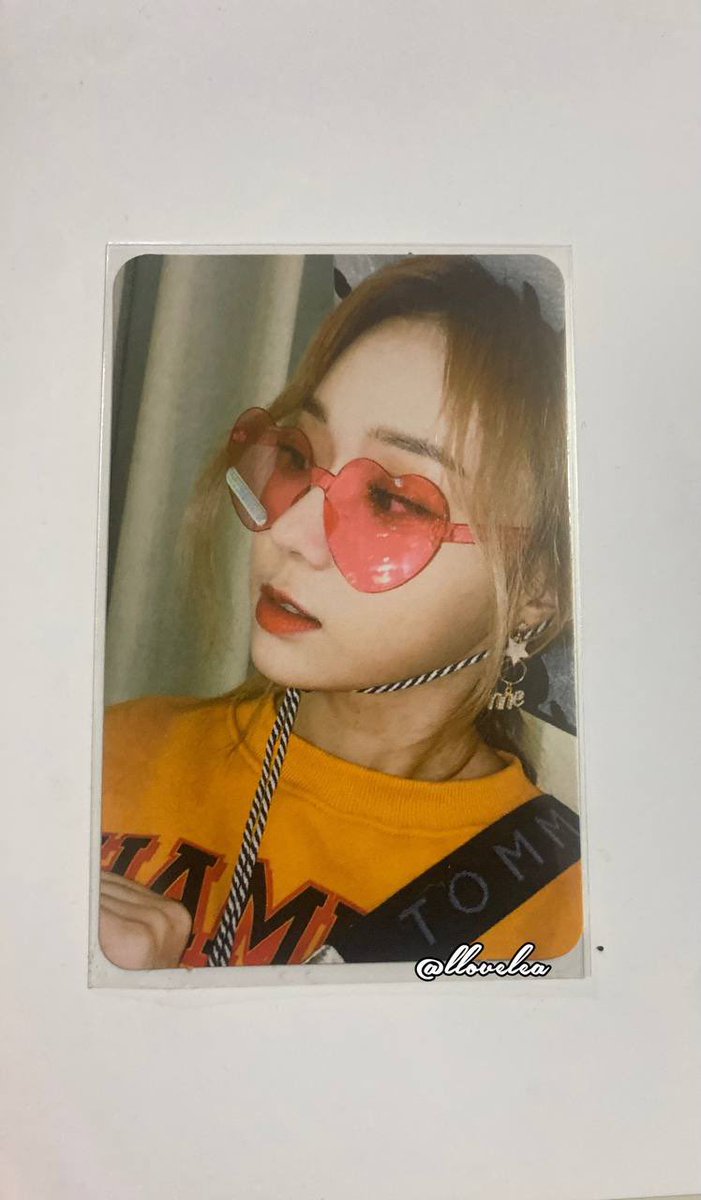 llovelea_'s tweet photo. WTS 🇲🇾
Winter Aespa Photocard

QYOP since idk the market price 🥴

- on hand 
- condition 10/10
- hmu for any enquiries

help like and rt 🎀 

#pasarAESPA #AESPA #pasarKPOP https://t.co/3R03VuWlHv