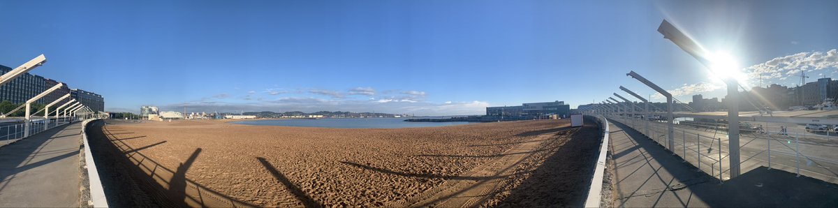 SantySC73's tweet photo. 🚶🏽♂️ de 8:10 a 8:45 @eltiempotpa @LaMeteoAstur @tiempoasturias @EMULSAGijon @javioru #panoramicas Playa de Poniente y Playa de San Lorenzo https://t.co/HR4rmiImkl