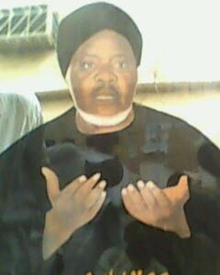 Inyassgallery's tweet photo. Baye is the solution https://t.co/oy3JlYYW9Y