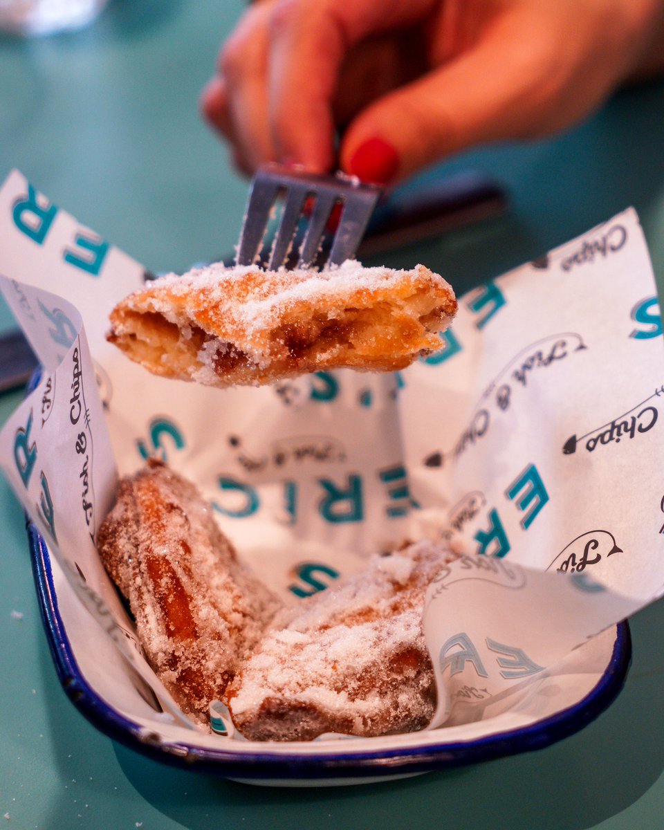 EricsFandC's tweet photo. Deep-fried jam sandwich... Think a fresh, hot doughnut... but better!
Don’t believe us? Come and try it for yourself. 🤤
#notyouraveragechippy #norfolk https://t.co/zU4T0z9d4n