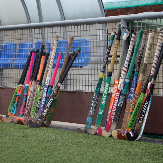 FundEmalcsa's tweet photo. Este sábado 13 de xullo de 10 a 14h, o @AthleticCoruna celebra o fin da tempada coa IV edición do seu #TorneoInclusivo no campo de #hockey da Cidade Deportiva da Torre🏑 

➡️ Esta actividade forma parte do programa Deporte Solidario e Inclusivo da Fundación Emalcsa. https://t.co/bZbTuwszE2