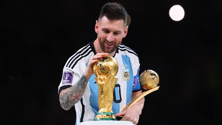 Ranzwell_'s tweet photo. Será la FIFA y Messi contra todos los latinoamericanos. https://t.co/y6RyBlChDD