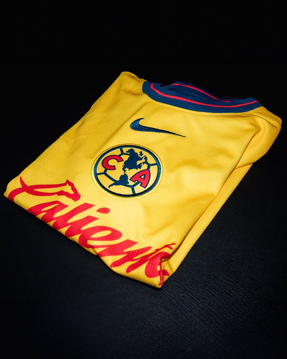 1916Aguila's tweet photo. ¿Estás despierto y les vas al América?
¿Quieres ganar el nuevo jersey de local?
¿Te gusta el contenido de América?

Pues sígueme y te sigo.
Además por seguirme, al llegar a 8,888 seguidores sortearé la nueva playera del AB.

Vas...

Rt para mayor difusión. https://t.co/DqYuie3YCD
