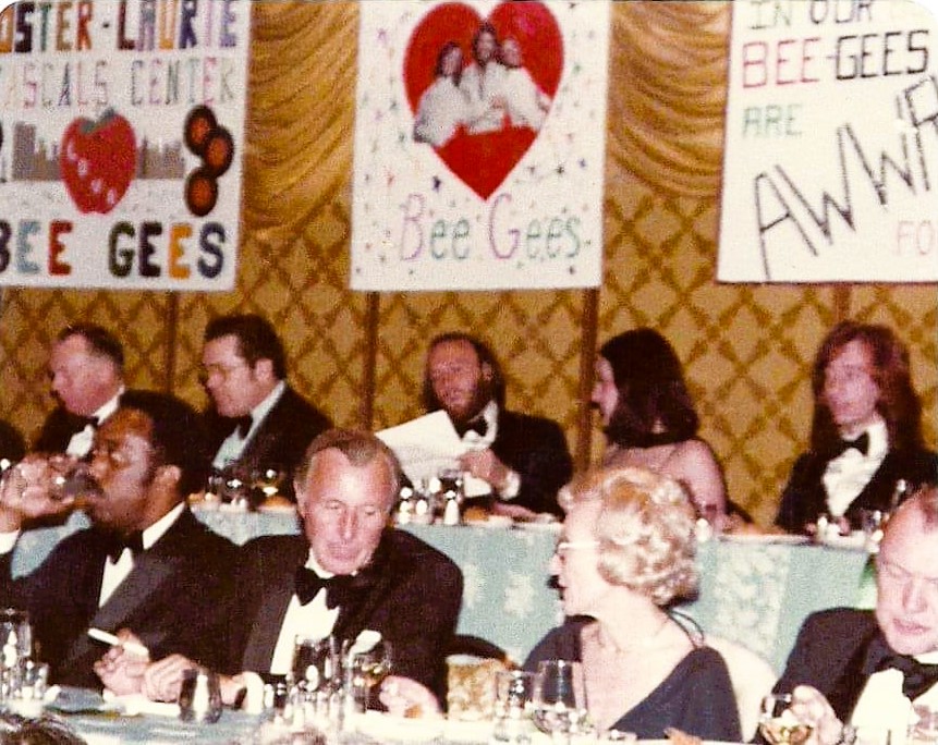 Bee Gees Cucumber Castle tweet media