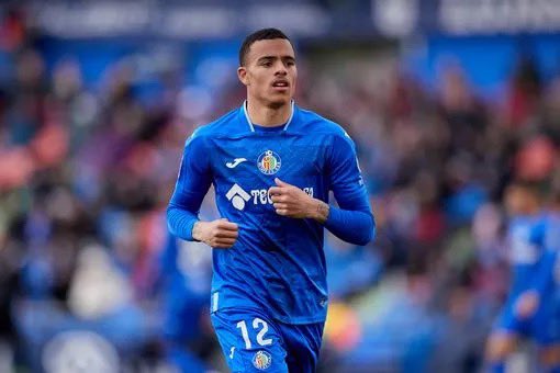 omtransferts1's tweet photo. ⚽️Rumeurs⚽️

Marseille s'apprête à annoncer le transfert de l'ailier anglais Mason Greenwood 💙🤍

#TeamOM #MercatOM 

(@Ekremkonur ) https://t.co/CNcfl7mwpe