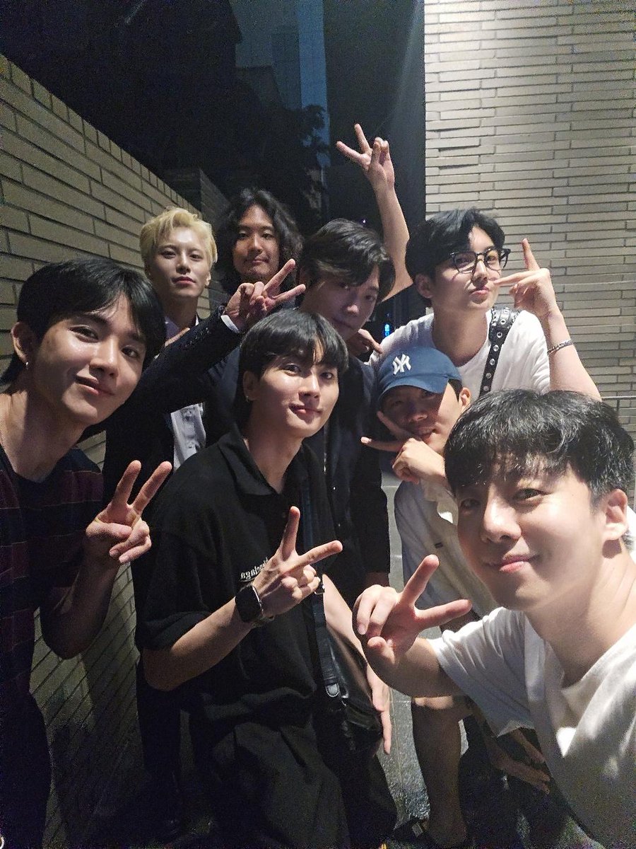 GeeIsmyworld's tweet photo. Toppdogg are having a comeback in 30 more years, patience is key https://t.co/kF4WlGiv8o