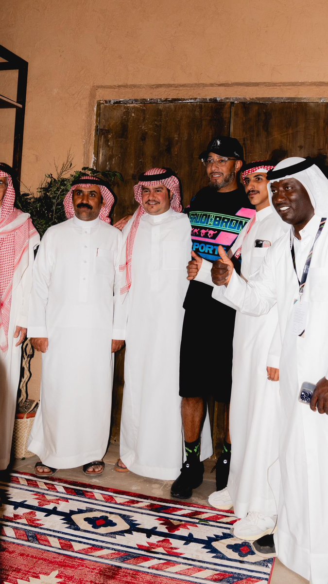 SaudiBronx's tweet photo. Thank you @nytimes for spending some time with #SAUDIBRONX at #AlUlaCamelCup to see how we're changing camel racing! We’re just getting started 🌍🐪 

🔗 READ article: https://t.co/LyrkYJ3OEp

👕 SHOP https://t.co/FJuoTIgPLL https://t.co/lznlmCDpeq