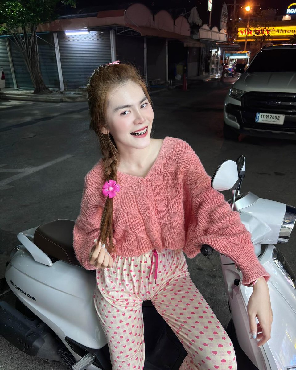 PinxXx371's tweet photo. จะลืมใครอย่าพึ่งเวลา เพราะขนาดนาฬิกายังวนมาที่เดิม

สมัครสมาชิกรับฟรีเครดิต 58 บาท
คลิ๊ก 📍 https://t.co/w9pSUXvMsX

#นายณภัทร #พรชีวันอินสวิส #ปูมัณฑนา #โหนกระแส #คัลแลน #ใบเฟิร์นพิมพ์ชนก #แจกจริง2024 #แจกจริง #LEN99 https://t.co/NBhl6C2RSH