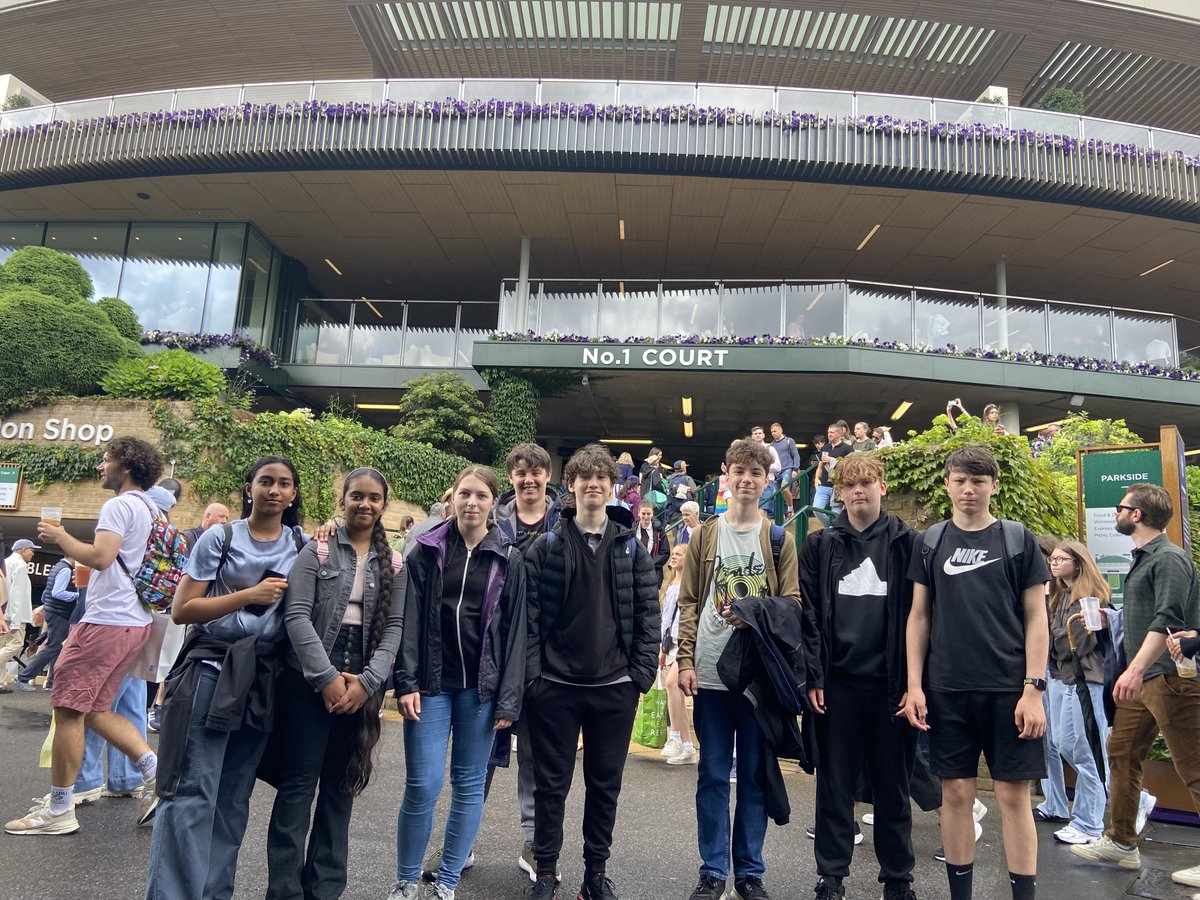 Students from TMS were selected to attend Wimbledon Tennis championships on Friday 5th July due to participation in extra curricular clubs whilst displaying fantastic effort and attitude towards all lessons. The students behaved immaculately and had a fantastic time.