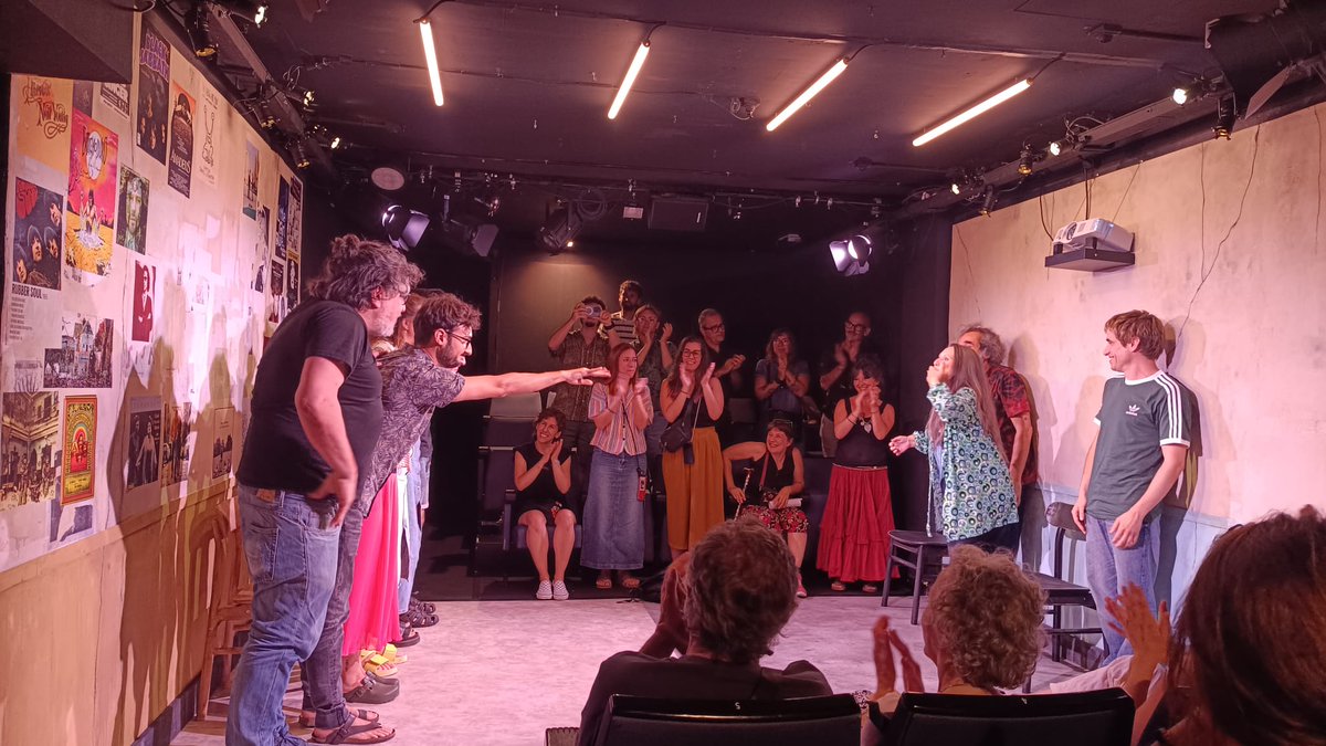 Sala Flyhard tweet media