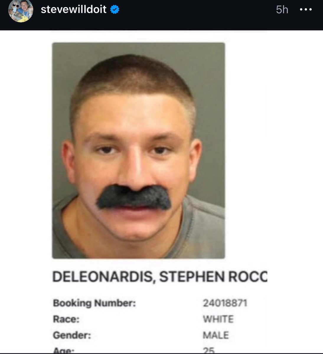 0xWegs's tweet photo. Looks like he needs a $hero.. 

#FreeSteeve https://t.co/jIHDukFE4u