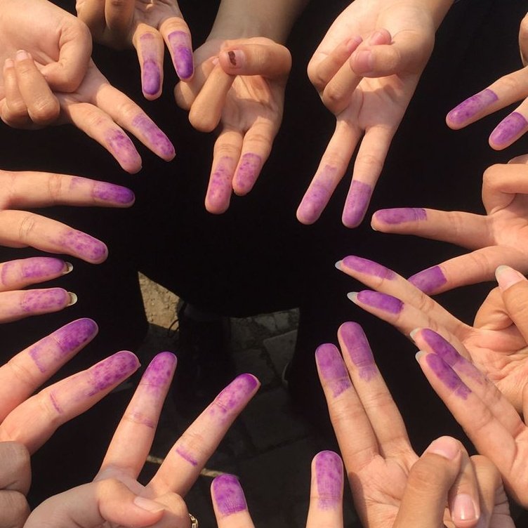 deerthopia's tweet image. halooo, aku cuma mau kabarin udahh cap 3 jari!! kalian yang lagi sibukkk persiapan masuk sekolah atau mau jadi maba, semoga lancarrr yaaa!!!🫡🫡🫡