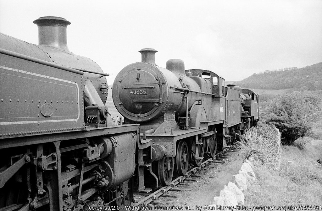 geograph_bi's tweet photo. Picture of the Day from #NorthWales, 1962
#dead #engines #Conwy #notinservice #locomotives #blackandwhitephoto https://t.co/21lknGrVK2 by Alan Murray-Rust https://t.co/yFNsU8ghJb