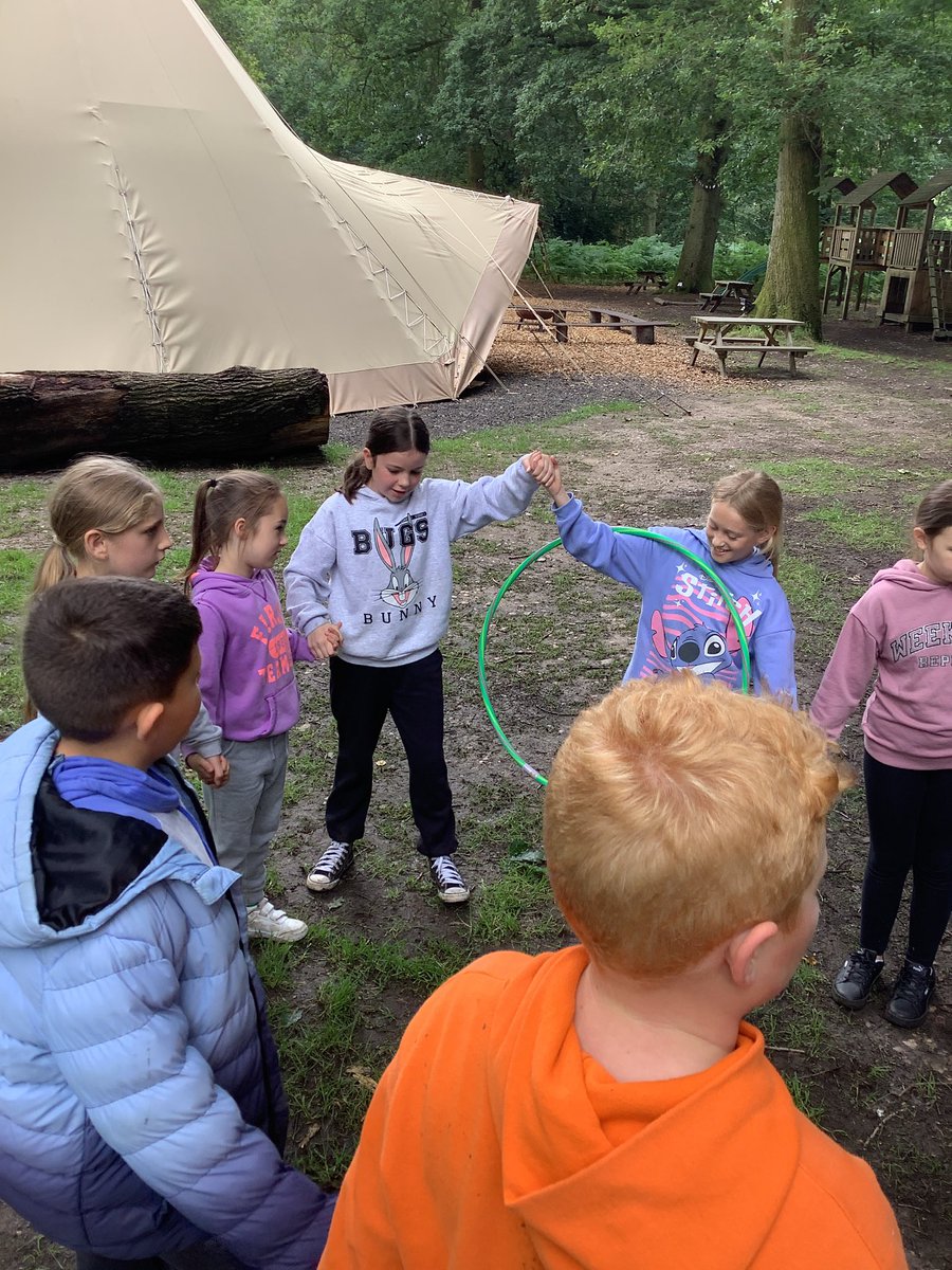 #WHPSPE #WHPSOutdoorAdventure #WHPSClass12 #WHPSYear5 We had a great day of team building of challenging ourselves yesterday <a href="/UmbersladeA/">Umberslade Adventure</a>. The children showed their values and took a lot out of the day.