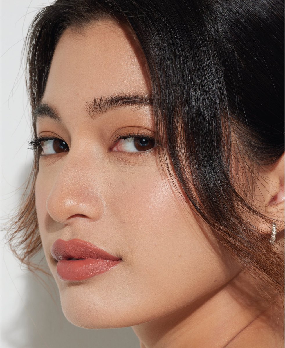 syedewacosmetic's tweet photo. Introducing Makati: A new soft brown terracotta shade
Made for our Medium to Tan girlies who adore Manila but made better for warmer skintones ✨
Now available on all online platforms 🛍️
#SyedewaCosmetics https://t.co/eewj43CDcz