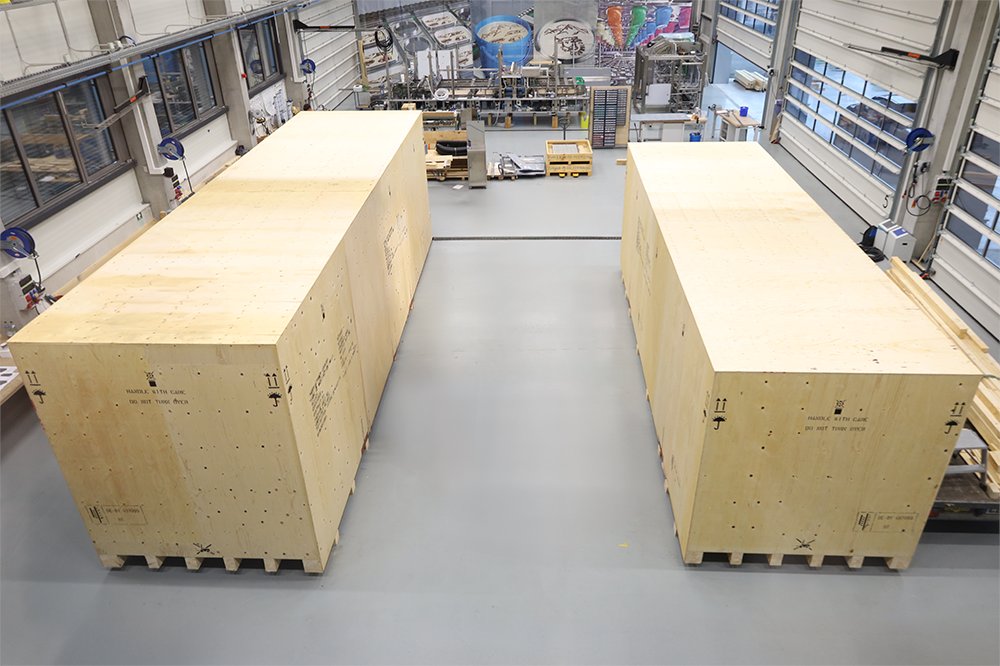 GrunwaldLtd's tweet image. At Grunwald, we invest in professional, seaworthy packaging because we know it pays off. Whether around the corner or across the ocean, we deliver your Grunwald filling line safely and reliably anywhere in the world.

#reliability #GlobalLogistics #MachinePackaging #FoodIndustry