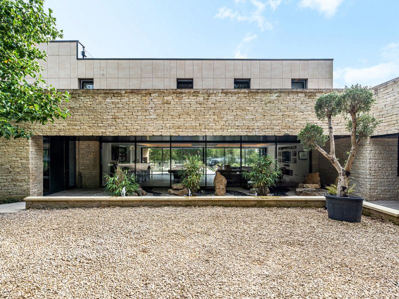 As Seen On Jitty 🕵🏻‍♀️ tweet media