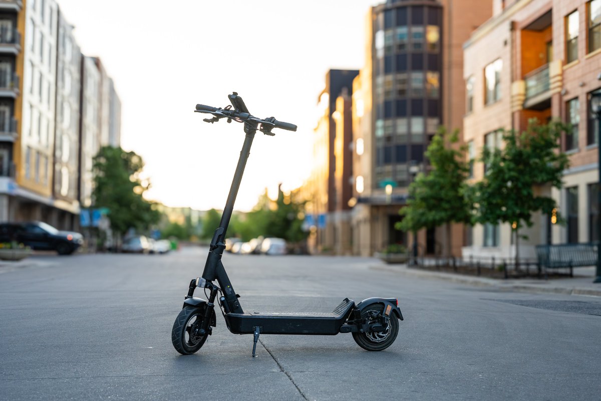 Rictor_Official's tweet photo. Sunrise Scoot Vibes! 🌆🛴

#commute #outdoor #scootering #riding #electricscooter #RictorS9 https://t.co/7n9yIfTI0X