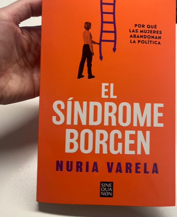 antonigr's tweet photo. #Recomiendo 📙 #ElsíndromeBorgen. Por qué las mujeres abandonan la política, de @NuriaVarela @penguinlibros https://t.co/3NtKcFj8cQ

Gracias por las referencias en el abordaje de 👉La política de las #emociones 😊