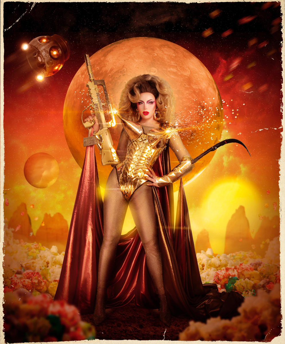 kikoalcazar's tweet photo. Goddess of the galaxies @JurijiDerKlee
Picture by @kikoalcazar
Look by @antoniovelascomadrid
Wig by @cesarfaguilar
#jurijiderklee #juriji #barbarella #dragrace #popcorn #dragracees #allstars #rudemption #runway #makeup #dragmakeup #kikoalcazar https://t.co/K8pokH09aG