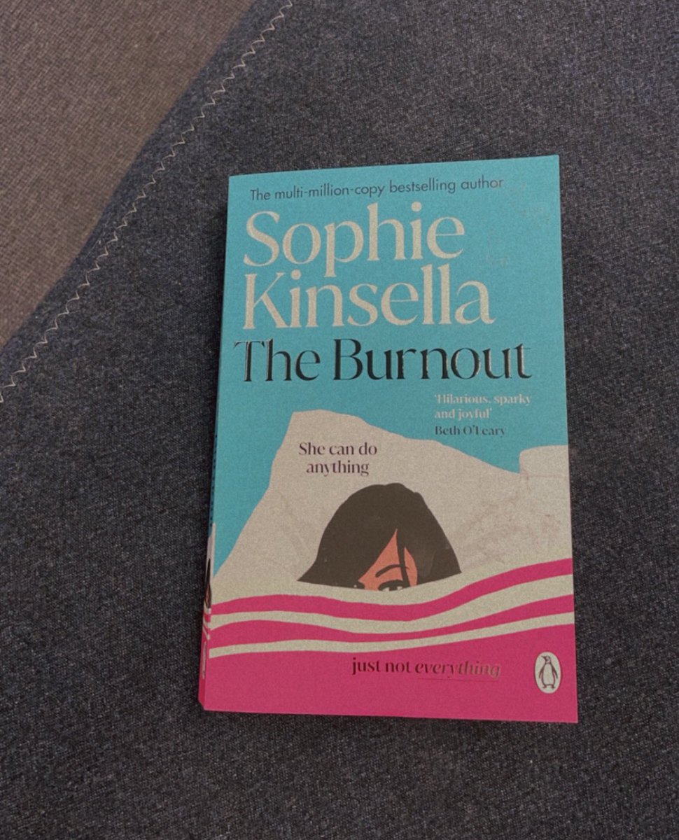 manaradastra's tweet photo. 18. the burnout by sophie kinsella https://t.co/zYglqIZhuO