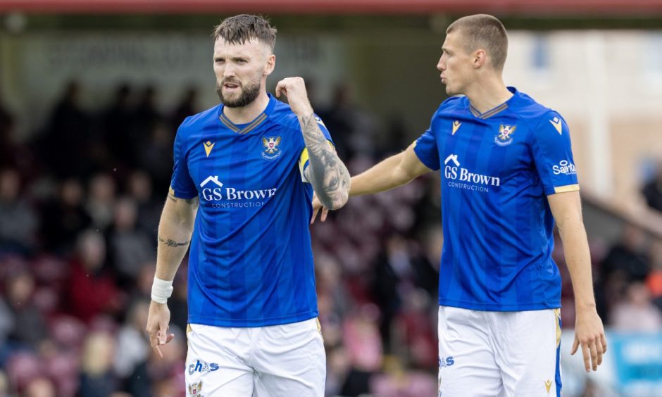 Kyle Cameron is the new St Johnstone captain, confirms Craig Levein, who welcomes Adam Webb ‘enthusiasm’ dlvr.it/T9Rjdk