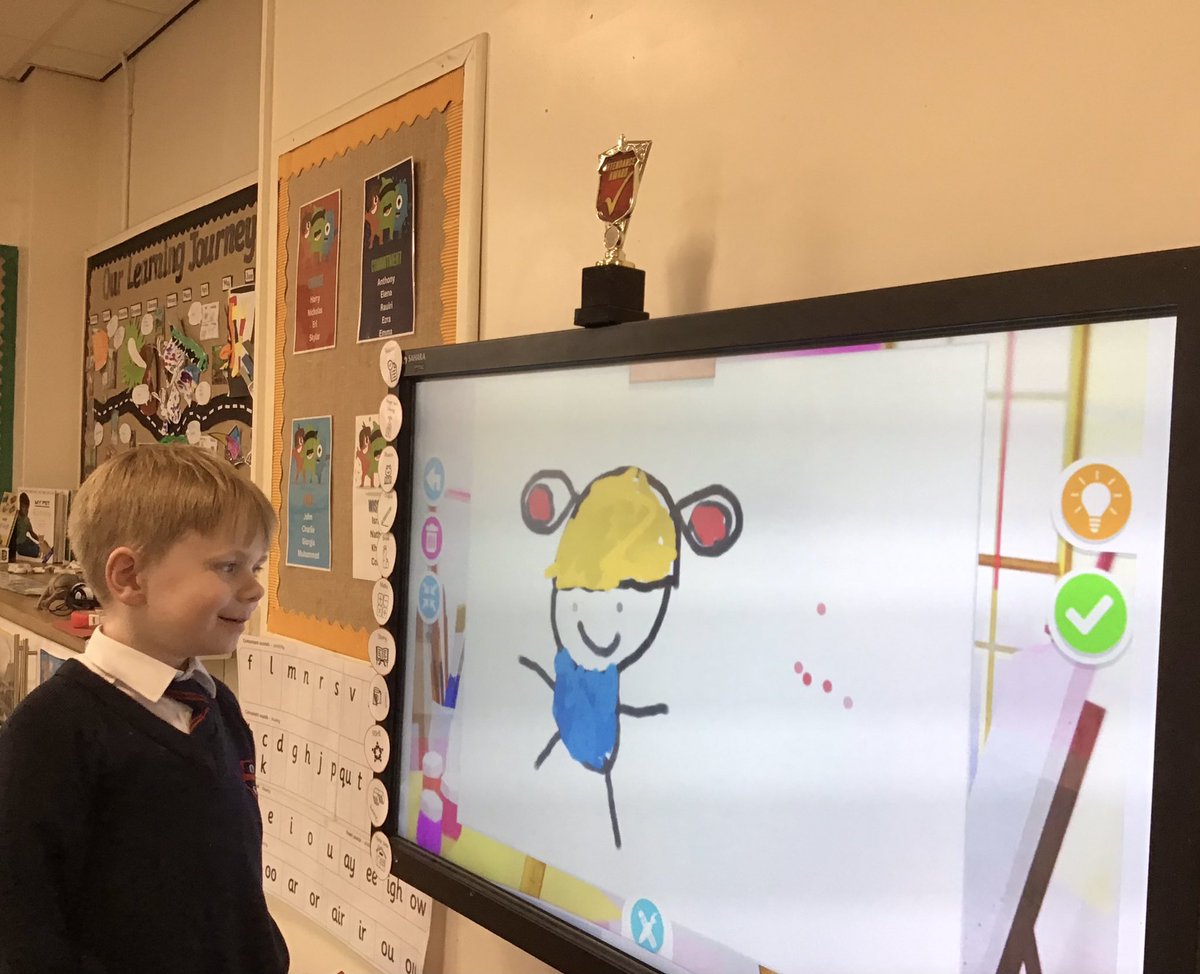 olgheyfs's tweet photo. The children love to use the Tate paint tool to make their own art work. #OLGHeyfs #OLGHart #art #paint #technology https://t.co/utIvLu0XP0