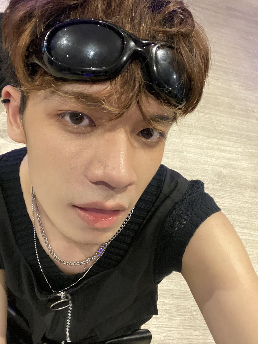 davey_dalman's tweet image. HAPPY DAVEY THURSDAY!!! 🐰💛🥳🎉

@_blvckpurple @BlvckEnt2023 
#blvckpurple #davey