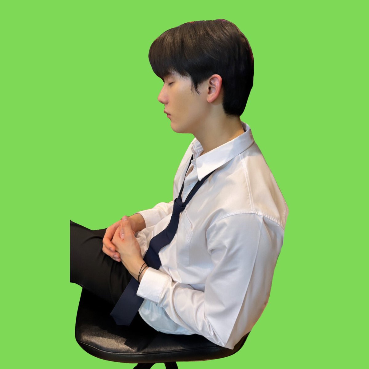 bookfamily_'s tweet photo. ( 🍅 ) Green screen Challenge #บุ๊คนั้งอะไรดี ? 🟢

สวัสดียามบ่าย ✨ พี่สาวน้องสาวและเหล่าแม่ลำดวน #ชาวบรรณา และ #เจ้าพวกมะเขือเทศ กำลังง่วงกันไหมน้อออ เลยขอมาชวนพาน้องอาร์ม (หรือบุ๊คนะ!) ไปนั่งด้วยกัน 

ใครพาไปนั้ง เอ้ย! นั่งที่ไหน มาแชร์พร้อมติดแท็ก #kasibook สะสมยอดกันนะคับ 🙌🏻 https://t.co/ahhoIF2cv0