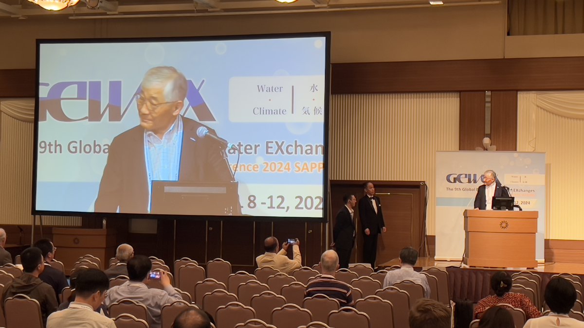 GEWEX_WCRP's tweet photo. #GEWEX-OSC
Last Plenary of our 9th GEWEX OSC, highlighting the importance of international research collaboration in climate and water.
Success in tackling water disasters and risk reduction challenges depends on numerous things but open science and access to data is key. https://t.co/xFcW4aRdyT