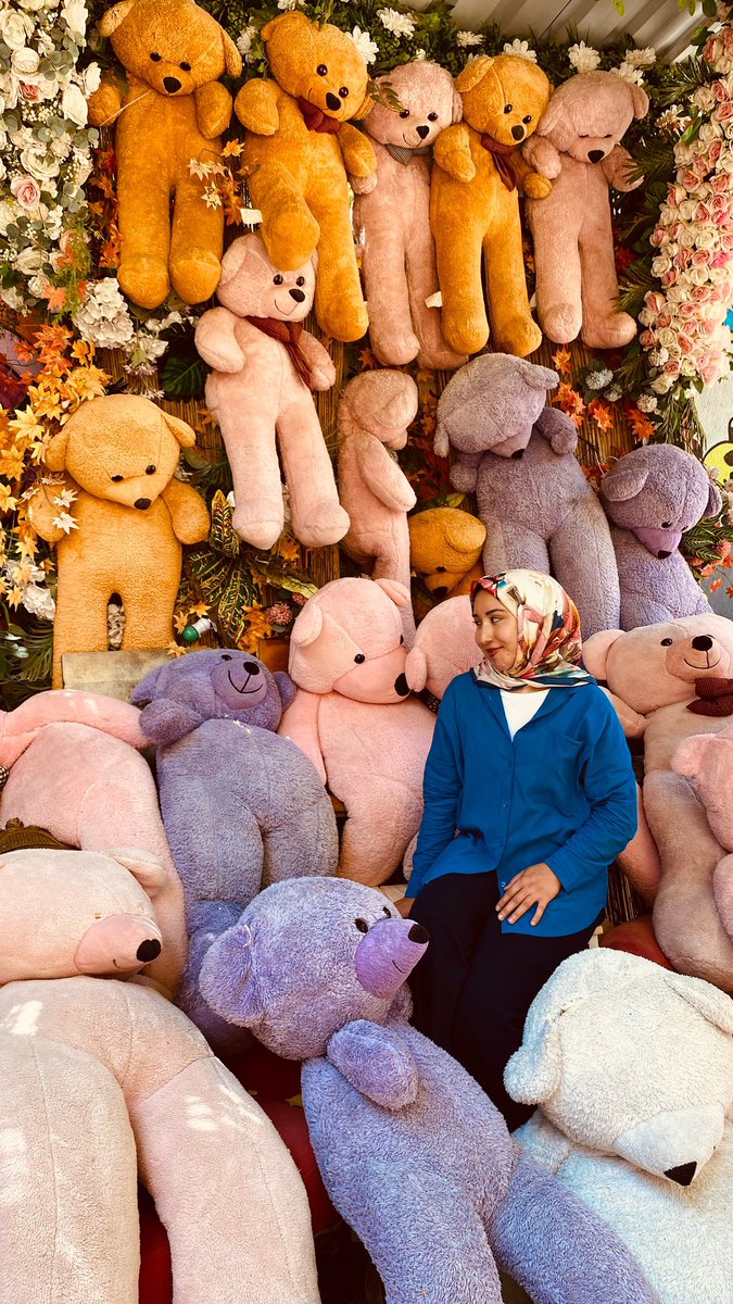 SezersefaTugce's tweet photo. Kayboluyorummmmm🧸🧸🧸🧸 https://t.co/JNrxWNUWjo