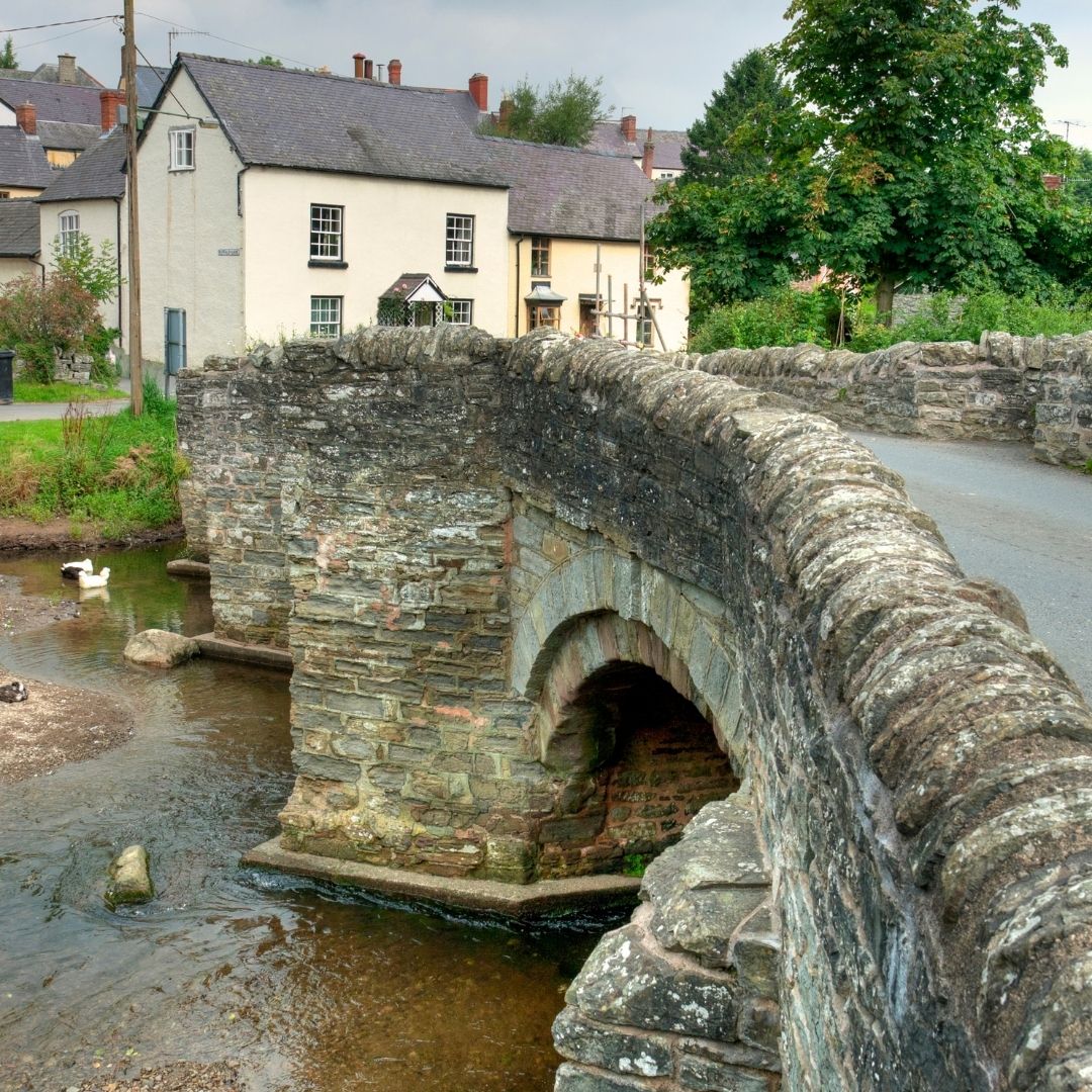 InterChoice's tweet photo. VISIT THE BLACK COUNTRY. ⛓️

Lots of excursions to choose from, including Severn Valley Railway, Ironbridge, Dudley and Ludlow Castle, Dudley Zoo and MUCH MORE!

Stay in a hotel of your choice, rates available upon request.

#InterChoiceHolidays https://t.co/rNR1Ud1vUE