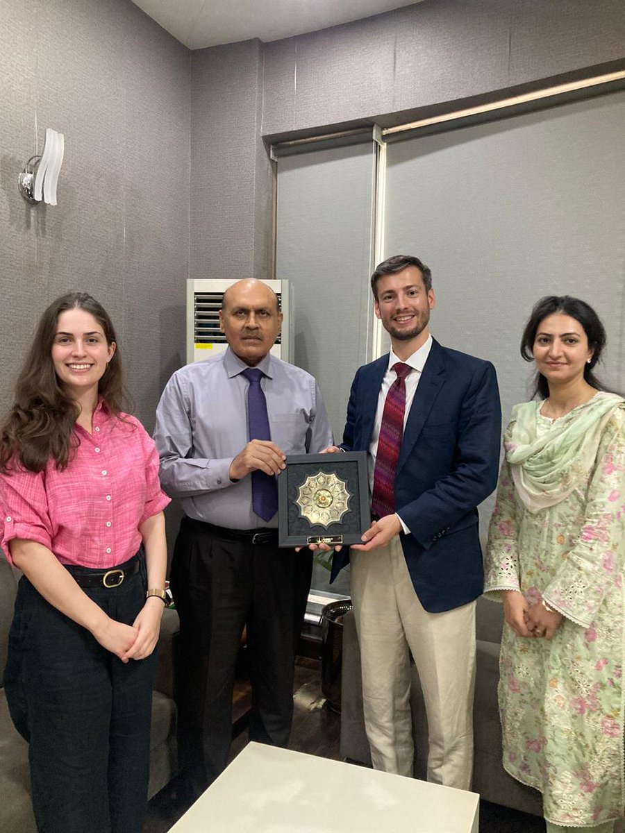 Rabs_AA's tweet image. #CSSPRRoundtable It was a pleasure hosting Sam Sherman @SamGSherman, Foreign Policy Counselor, the  British High Commission, Julia Brake, Second Secretary Political, BHC  and Adeela Khan @AdeelaBKhan Political Adviser, BHC, at the Center for  Security, Strategy and Policy…