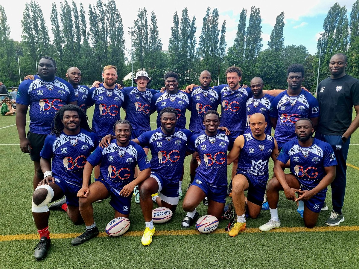 Sergio_Mat21's tweet photo. Merci à l'équipe @les_kinois_sevens pour la confiance. 

Nous avons apporté notre expertise à cette belle équipe au tournoi international @brusselsrugby7s en Belgique le week-end dernier.

Nous étions là en tant que partenaire et sponsor de cette équipe, mais aussi équipementier. https://t.co/OUefvWnZ5m