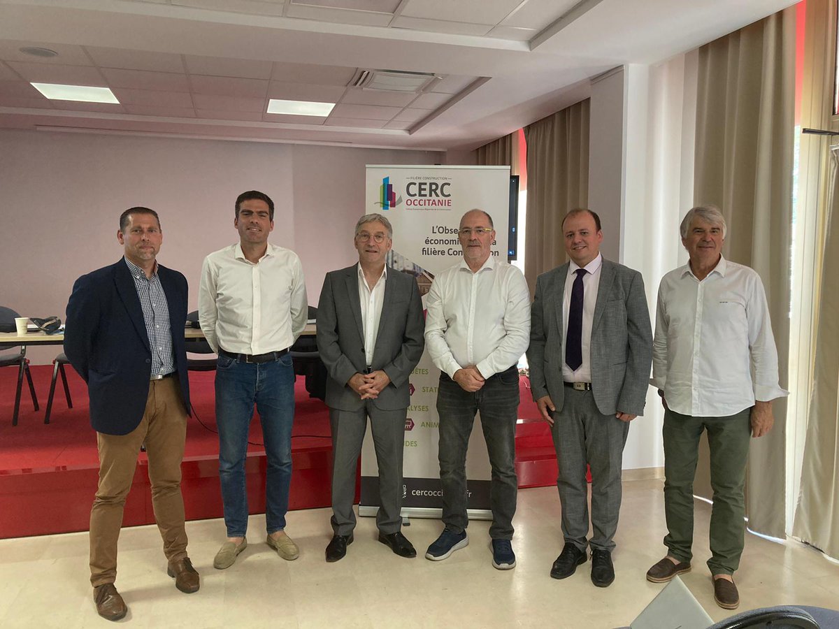 OccitanieCapeb's tweet photo. 💡@DavidMorales est dorénavant en charge de la présidence de la @cerc_occitanie pour la @CAPEBOccitanie.
🎤C'est avec "une volonté sincère de continuer le travail réalisé par André TIQUET" qu'il reprend le flambeau pour ces 3 prochaines années de mandat.

#construction #artisans https://t.co/wU3Vd5YWi3
