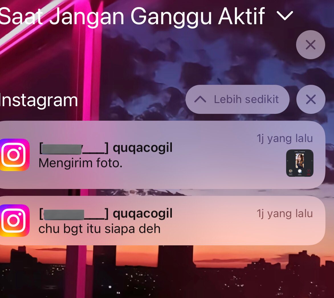 bangun tidur dapet notif di dm satria mahatir wkwkwkkw😭😭😭