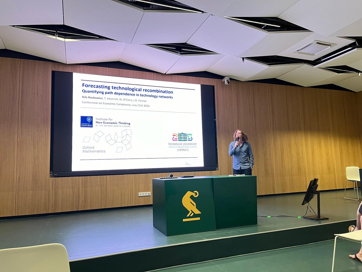 Nils Rochowicz tweet media