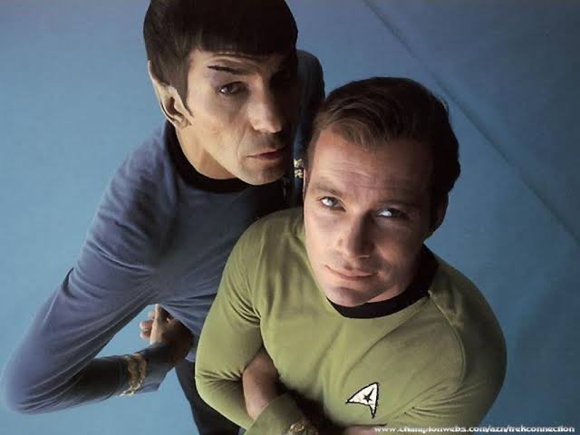 MlNDMELD's tweet photo. spirk                       spirk if they were yuri https://t.co/Gt67S1HTrZ
