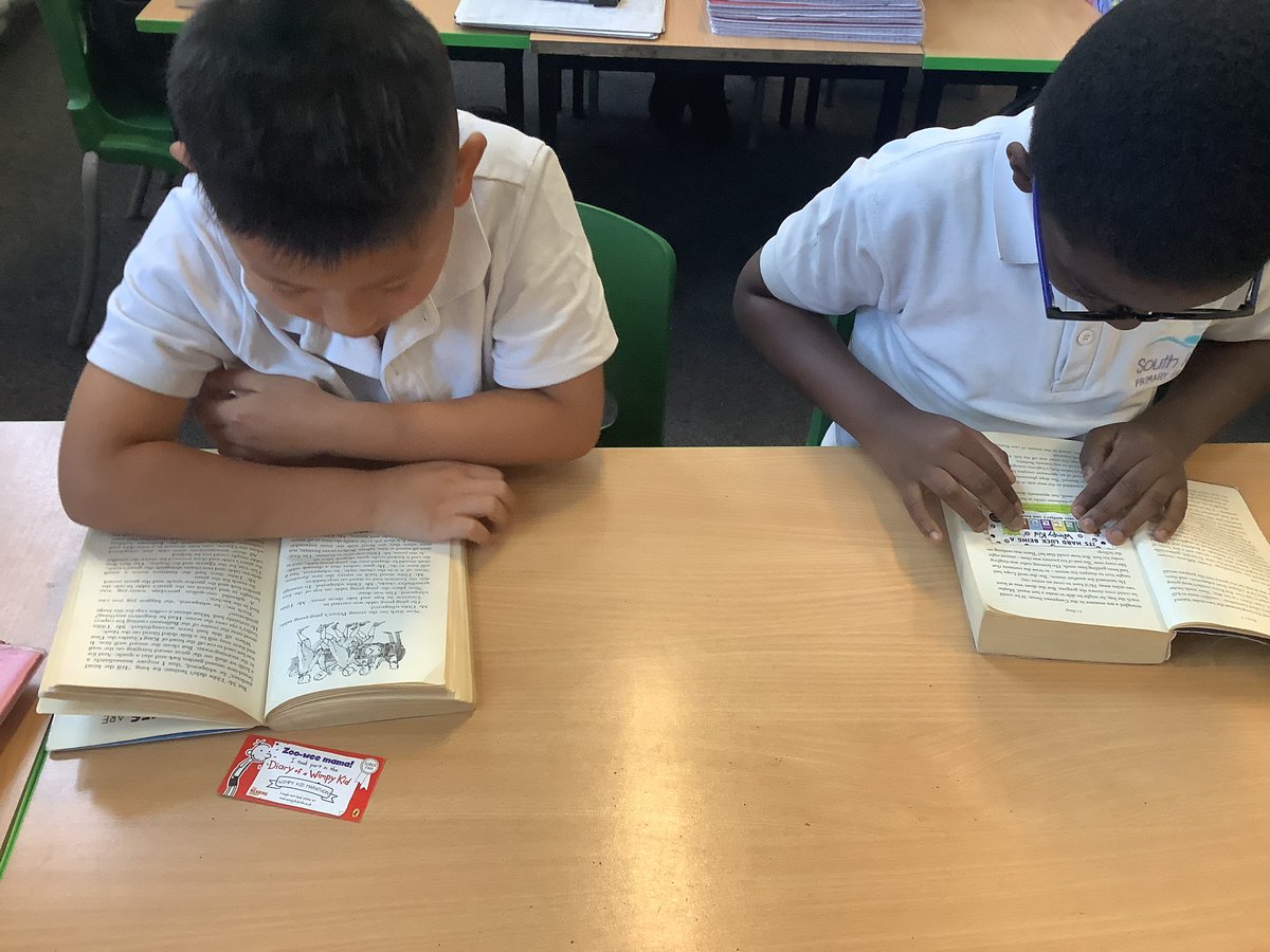 southriseschool's tweet image. Year 3 are having one last opportunity to read their library books before we return them this afternoon. Year 3 are looking forward to completing the Summer Reading Challenge. I wonder how many books they will read?#southrisereading #sladelibrary 📚
