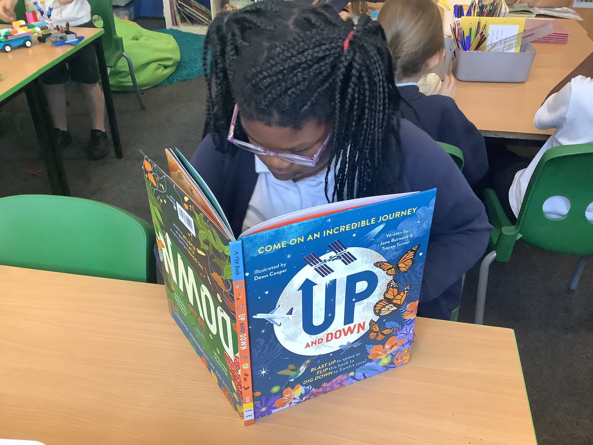 southriseschool's tweet image. Year 3 are having one last opportunity to read their library books before we return them this afternoon. Year 3 are looking forward to completing the Summer Reading Challenge. I wonder how many books they will read?#southrisereading #sladelibrary 📚