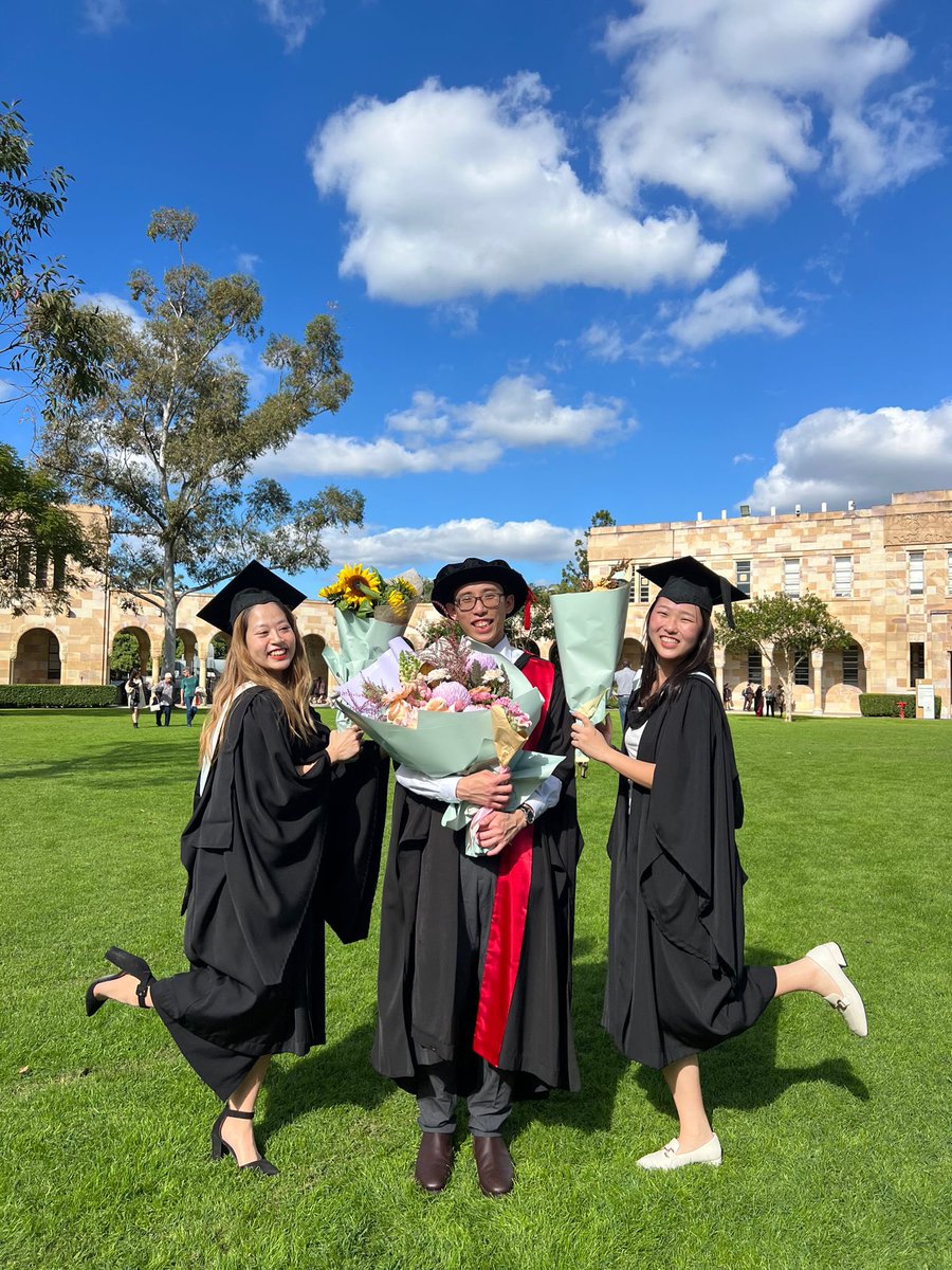 Katharina Ronacher (@ronacherk) on Twitter photo Congratulations to 3 students from my lab who graduated today. <a href="/Chengxiangfoo/">Cheng xiang foo</a> Ziying Hong and Hoang Phuong Linh Uong. 👏👏👏<a href="/MaterResearch/">Mater Research</a> <a href="/UQMedicine/">UQ Medicine</a> <a href="/TRI_info/">Translational Research Institute</a> Congratulations to 3 students from my lab who graduated today. <a href="/Chengxiangfoo/">Cheng xiang foo</a> Ziying Hong and Hoang Phuong Linh Uong. 👏👏👏<a href="/MaterResearch/">Mater Research</a> <a href="/UQMedicine/">UQ Medicine</a> <a href="/TRI_info/">Translational Research Institute</a>