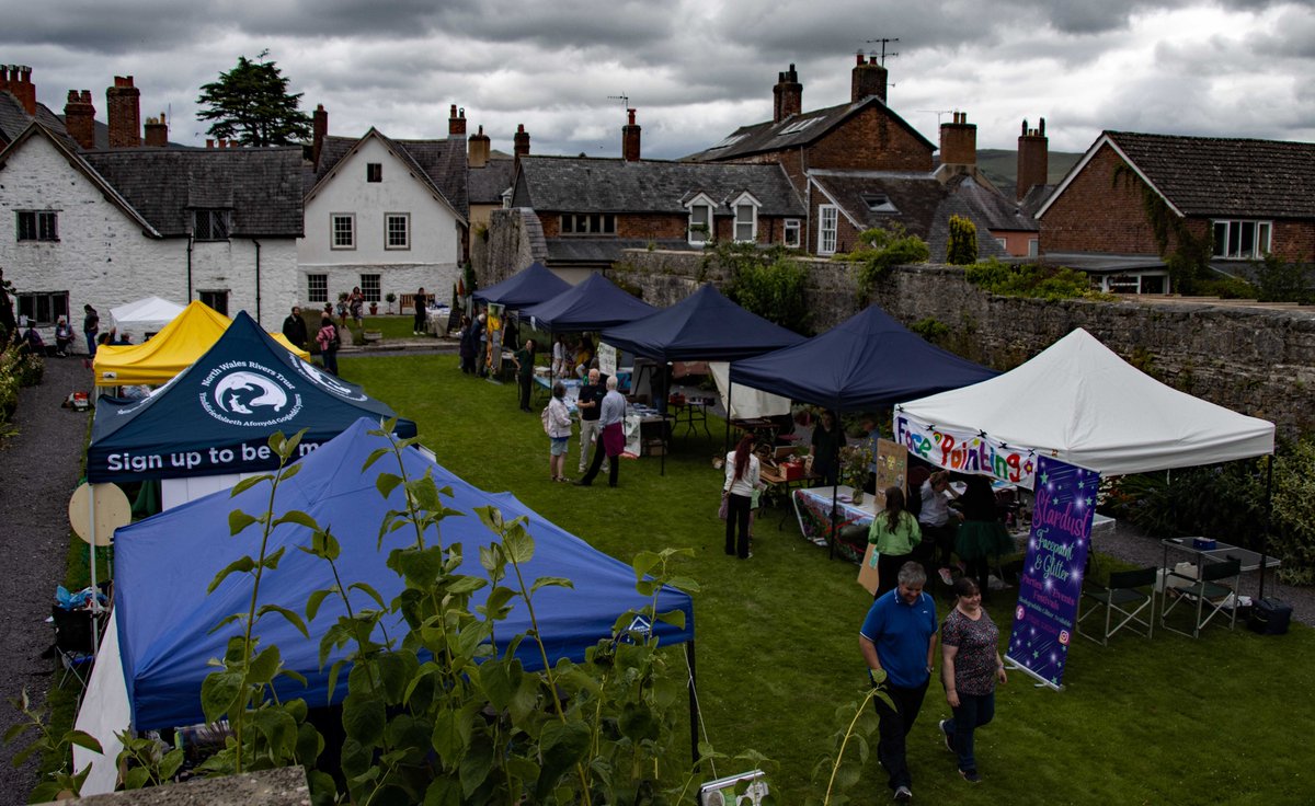 Llanblogger - news from Llangollen: Nature day at Nantclwyd y Dre historic house and g... llanblogger.blogspot.com/2024/07/nature…