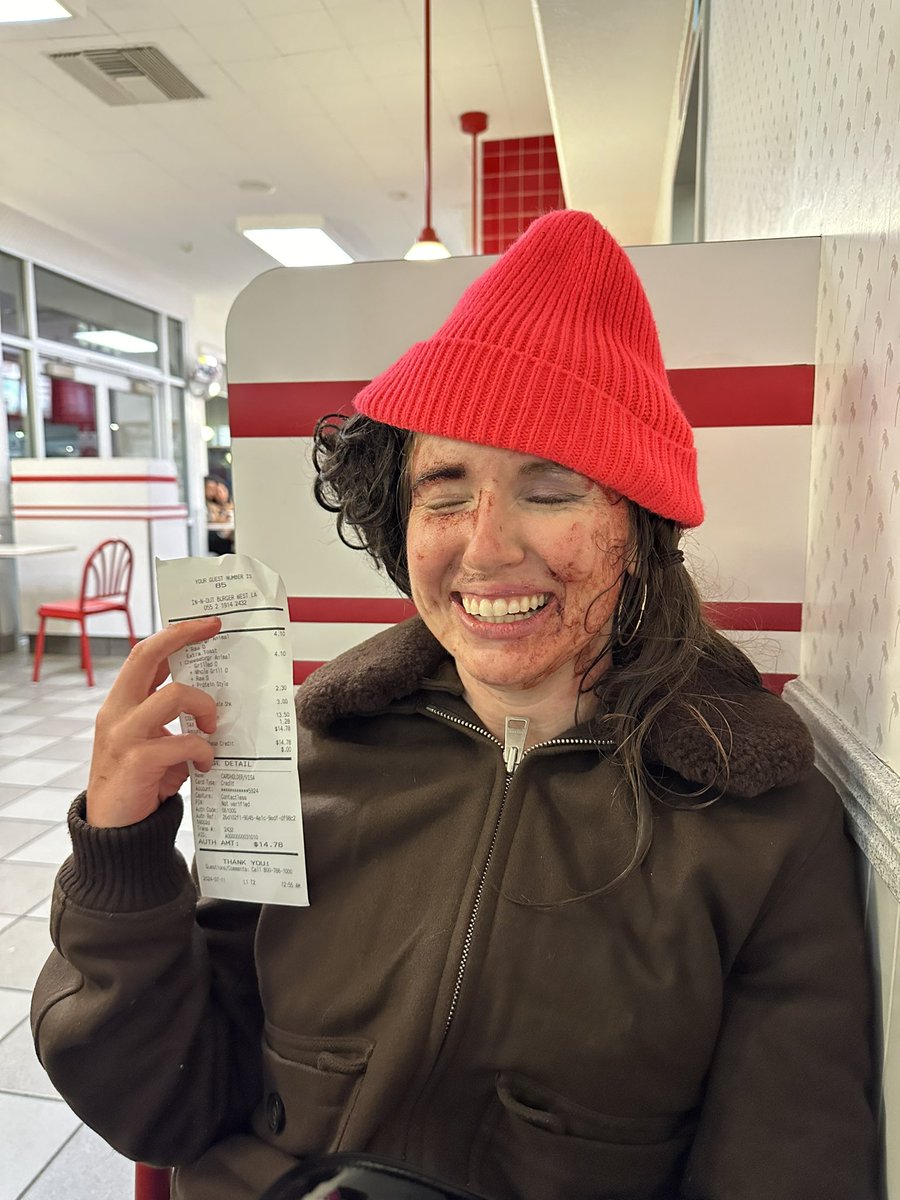 natdogkatdog's tweet photo. Post car crash in n out https://t.co/cgbA4DbuCh