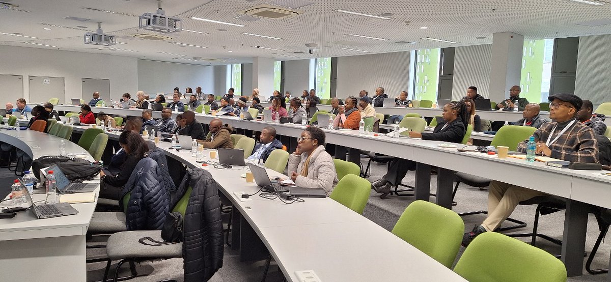 SALGA_Gov's tweet photo. SALGA, in partnership with Nuffic and UCT, is hosting the Orange Knowledge Programme training for municipalities at UCT in Cape Town. This 5-day training began on Monday, 8 July, and will conclude on Friday, 12 July 2024. #ProfessionalisingLG
#InspiringServiceDelivery https://t.co/xncdugCoVk